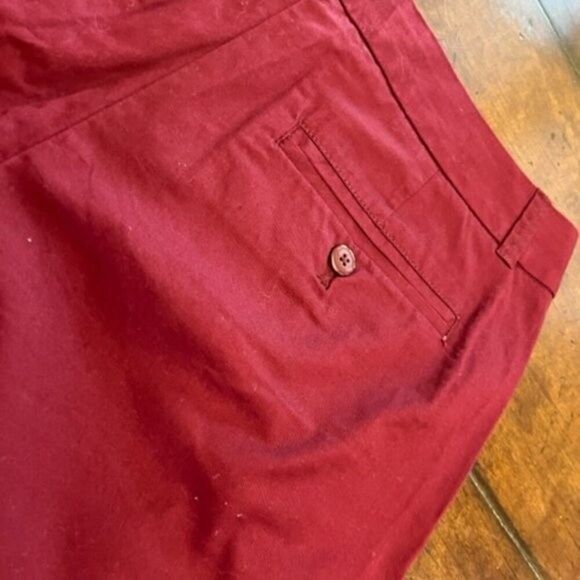 J. Crew Chino 100% Cotton "Broke In" Style Shorts Deep Berry Size 4 - Picture 5 of 5